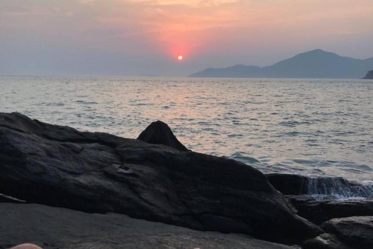 Casa-Sobrado Proximo A Balsa De Ilha Bela E Rodoviaria Hotel Sao Sebastiao  Eksteriør billede
