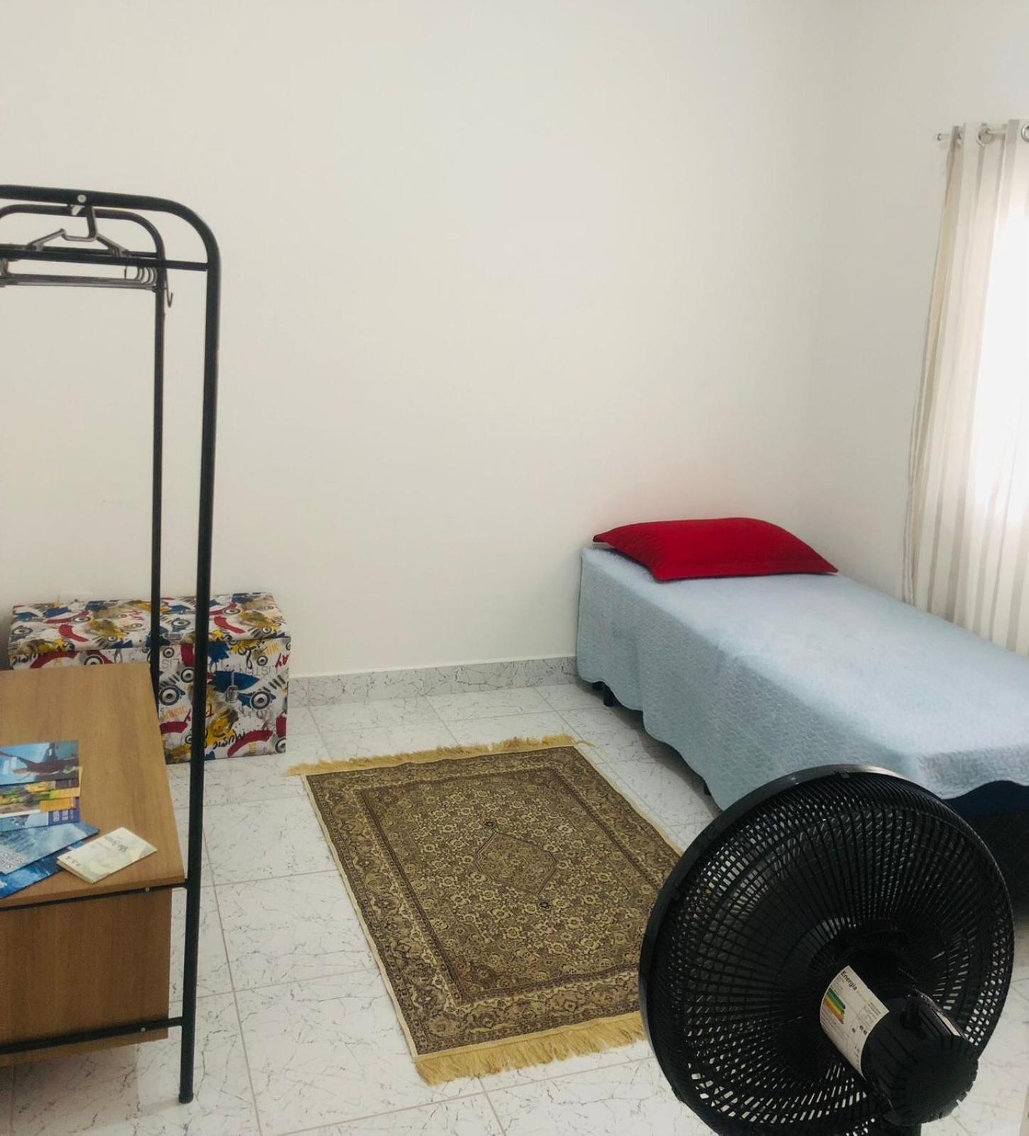 Casa-Sobrado Proximo A Balsa De Ilha Bela E Rodoviaria Hotel Sao Sebastiao  Eksteriør billede